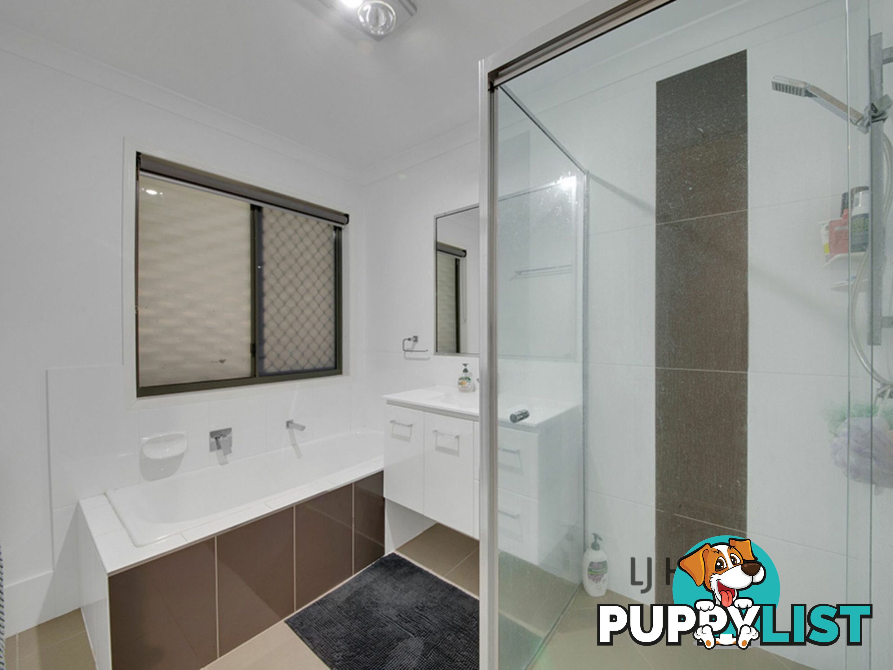 Unit 1/39 Cairncross Street SUN VALLEY QLD 4680