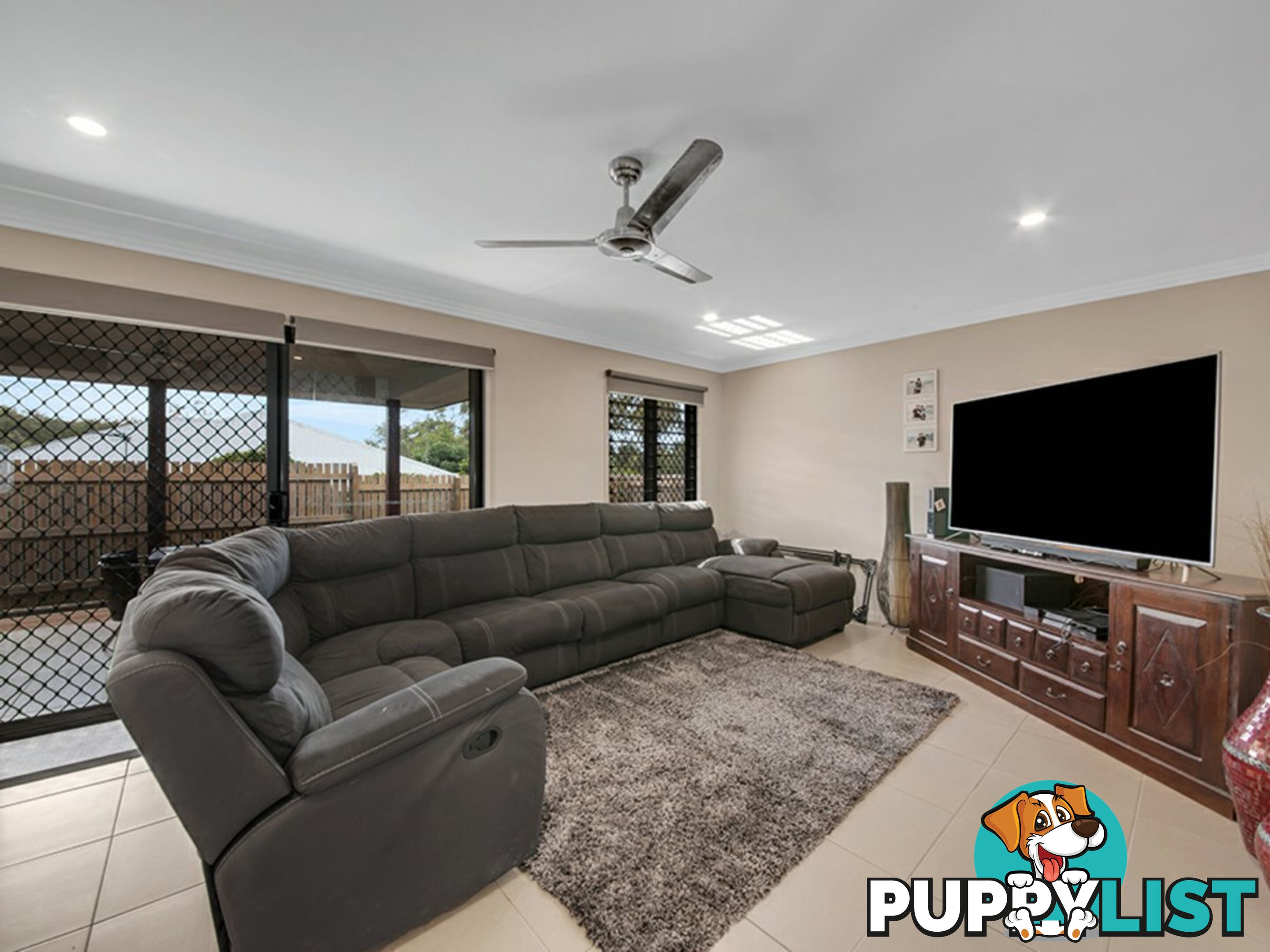 Unit 1/39 Cairncross Street SUN VALLEY QLD 4680