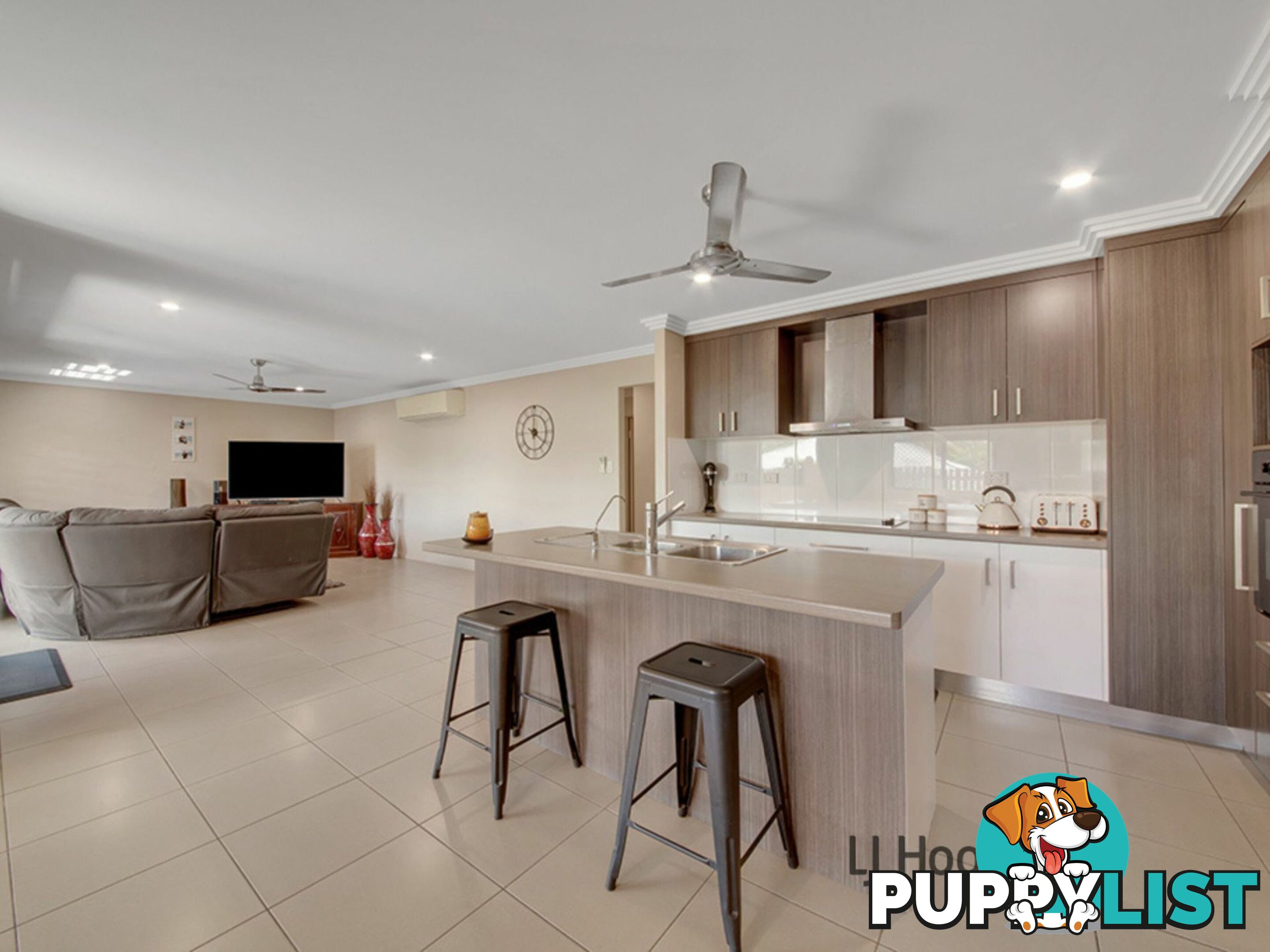 Unit 1/39 Cairncross Street SUN VALLEY QLD 4680