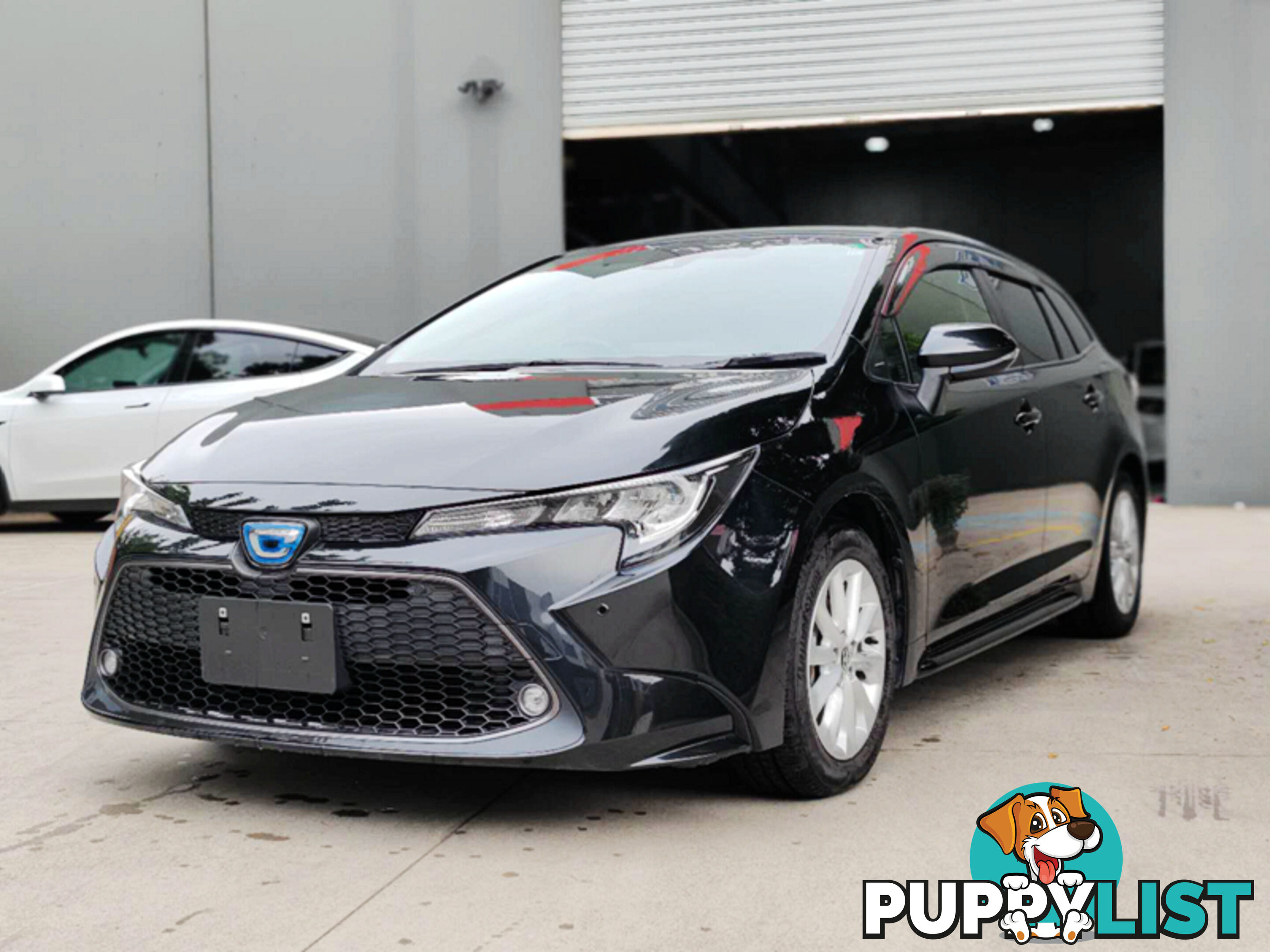 2020 TOYOTA COROLLA HYBRID S ZWE211 WAGON