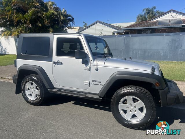 2009 Jeep Wrangler JK Sport Manual - Hard top and Soft top