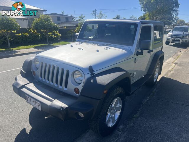 2009 Jeep Wrangler JK Sport Manual - Hard top and Soft top