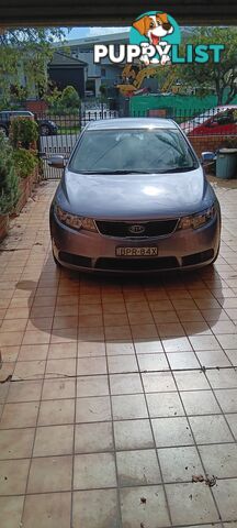 KIA CERATO SI 2010