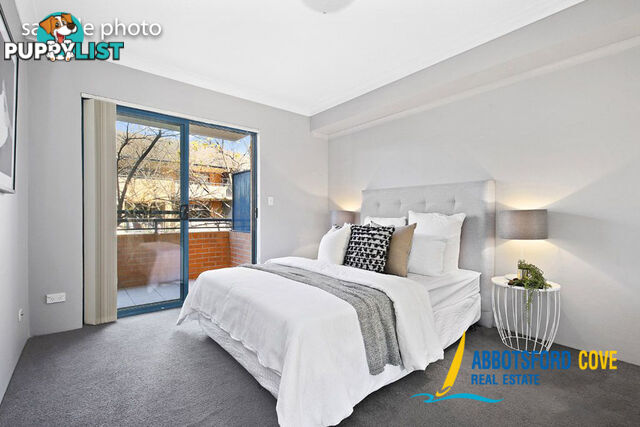 2a Hamilton Street East NORTH STRATHFIELD NSW 2137
