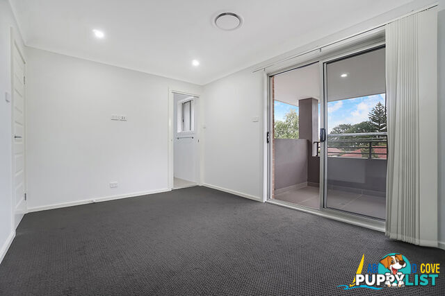 33 Laundess Avenue PANANIA NSW 2213