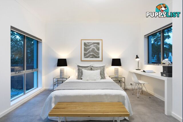1 Rowley Road RUSSELL LEA NSW 2046