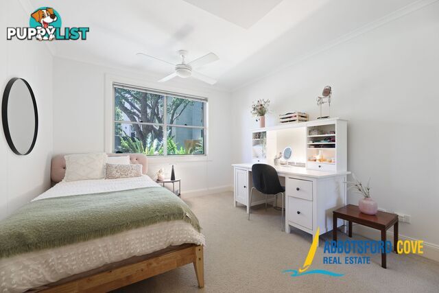 1 3 Harbourview Crescent ABBOTSFORD NSW 2046