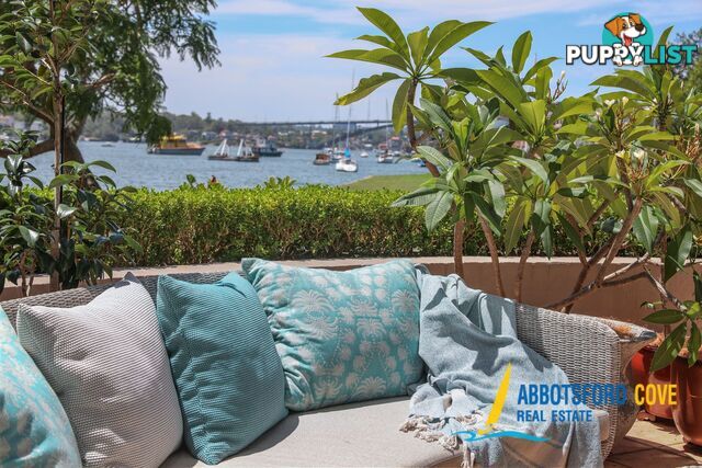 1 3 Harbourview Crescent ABBOTSFORD NSW 2046