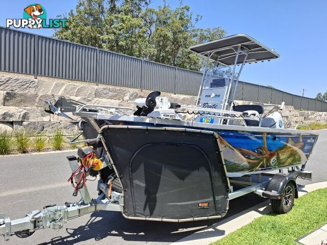 2023 Mad Dog Boats 461 Brute