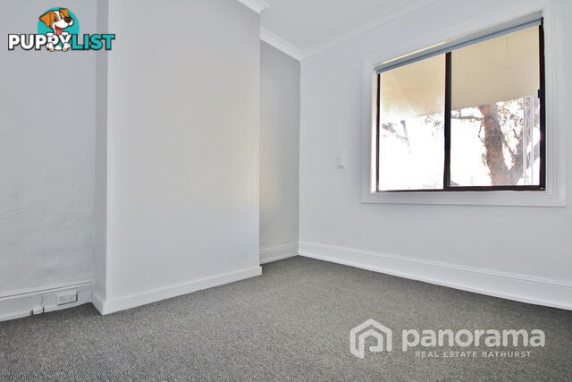 4 Bant Street BATHURST NSW 2795