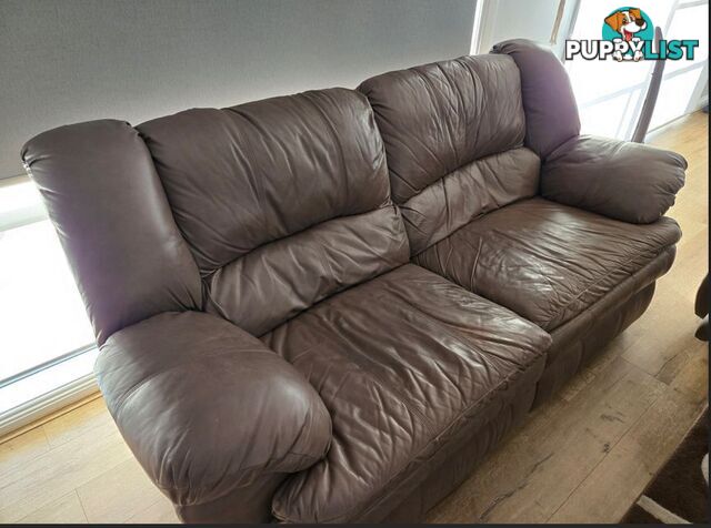 Recliner leather 2 seater lounge
