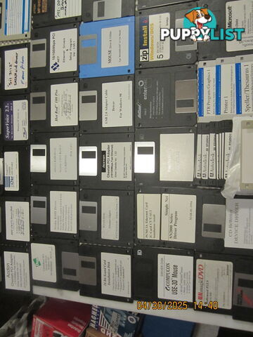 VINTAGE computer floppy disks, MS-DOS, 3,1, WIN-NT, WIN-95 WIN-98 WIN-2K