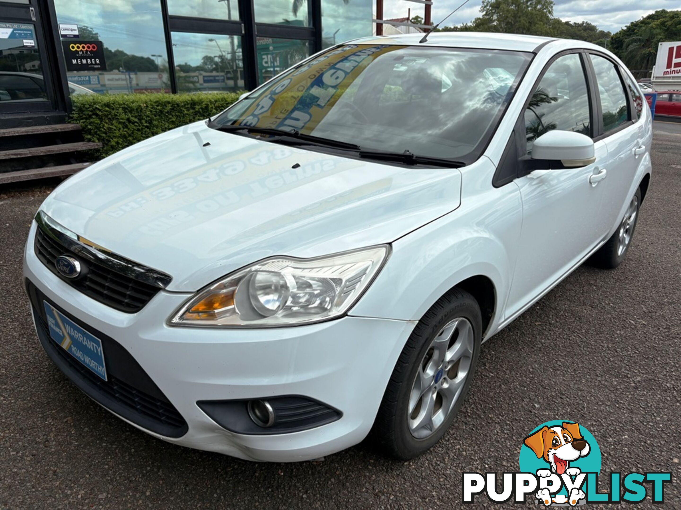 2011 FORD FOCUS LX LV  HATCHBACK