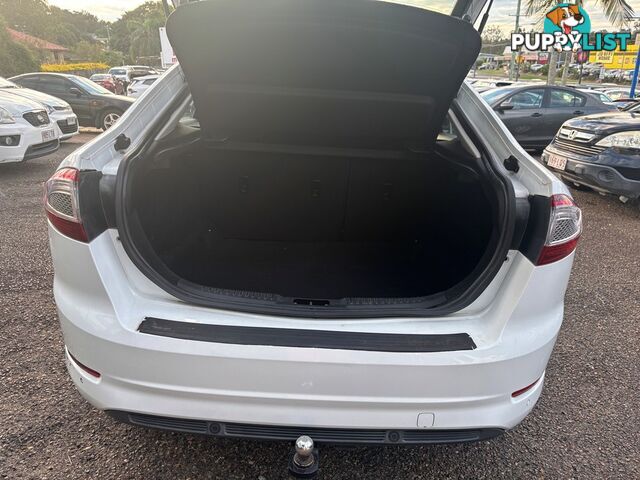 2010 FORD MONDEO ZETEC  HATCH