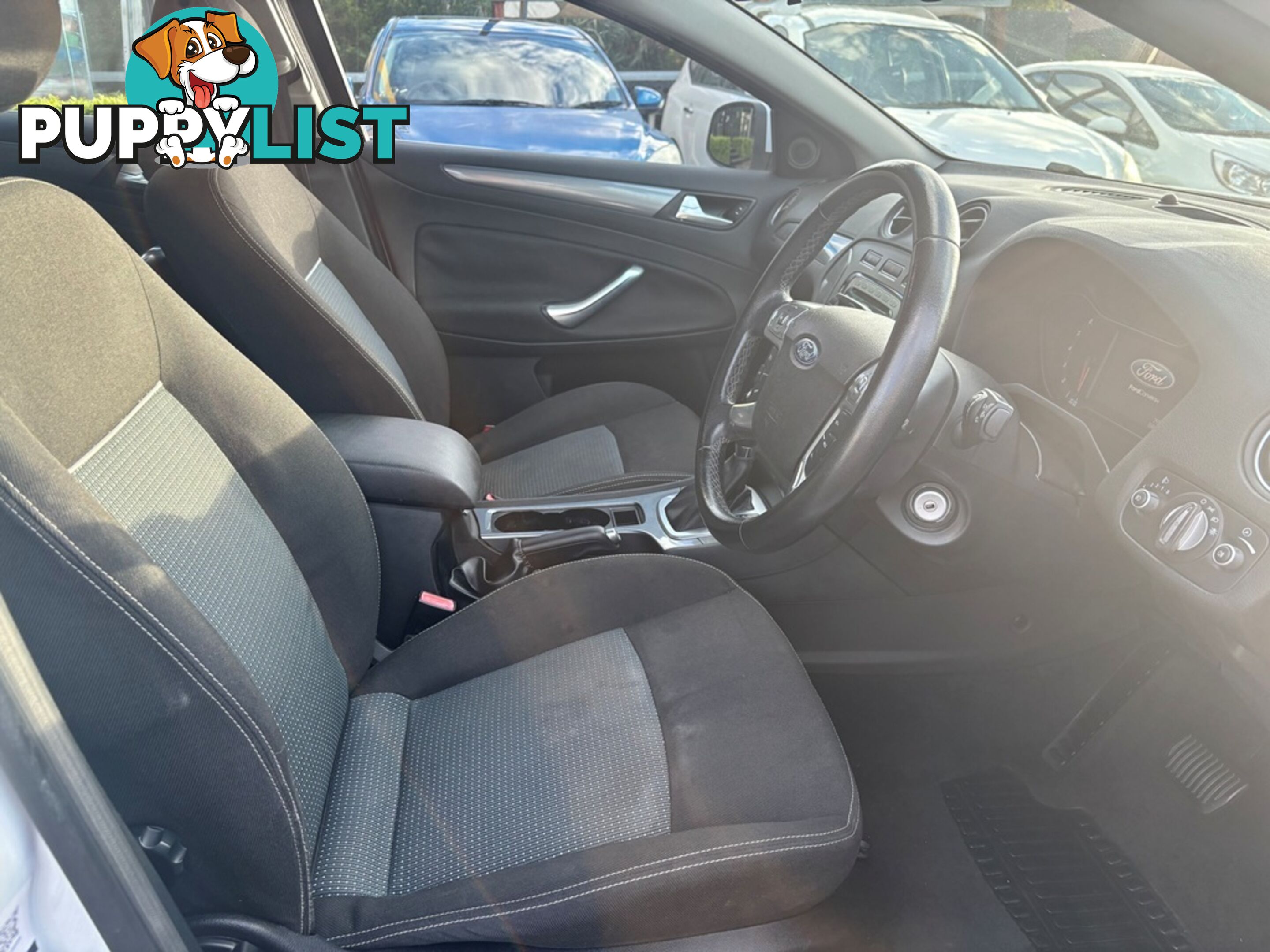 2010 FORD MONDEO ZETEC  HATCH