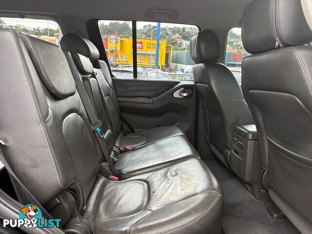 2010 NISSAN PATHFINDER ST-L  WAGON
