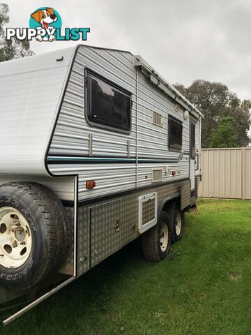 2003 Bushtracker STANDARD LAYOUT