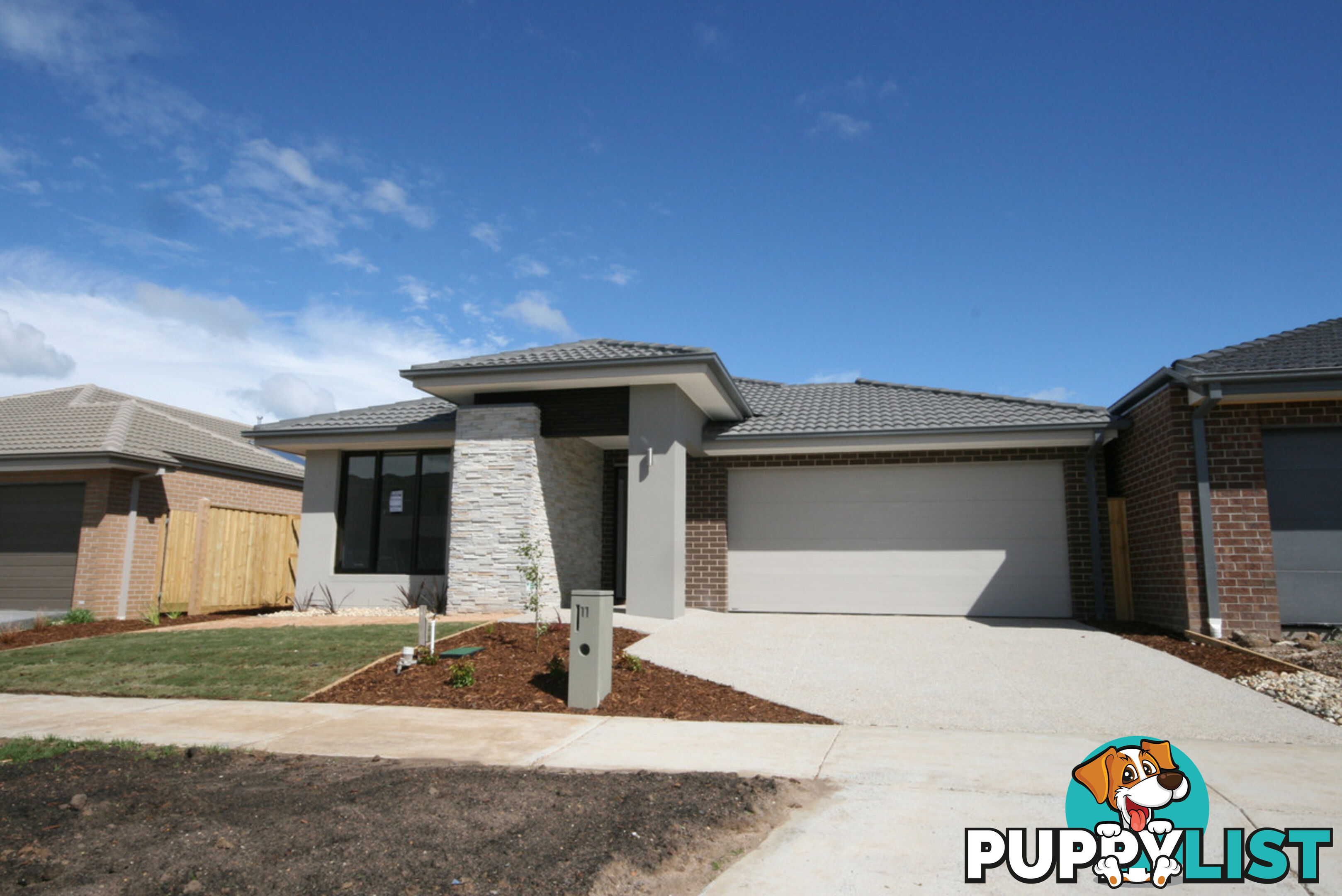 11 Lambro Way POINT COOK VIC 3030