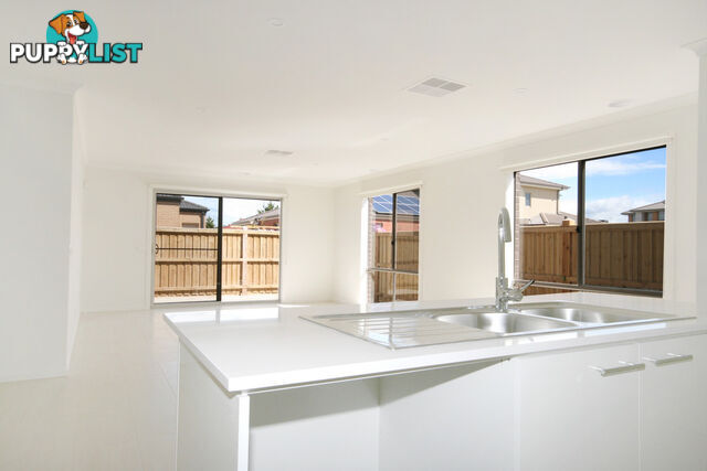 11 Lambro Way POINT COOK VIC 3030