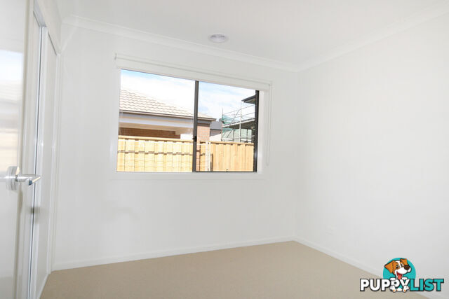 11 Lambro Way POINT COOK VIC 3030
