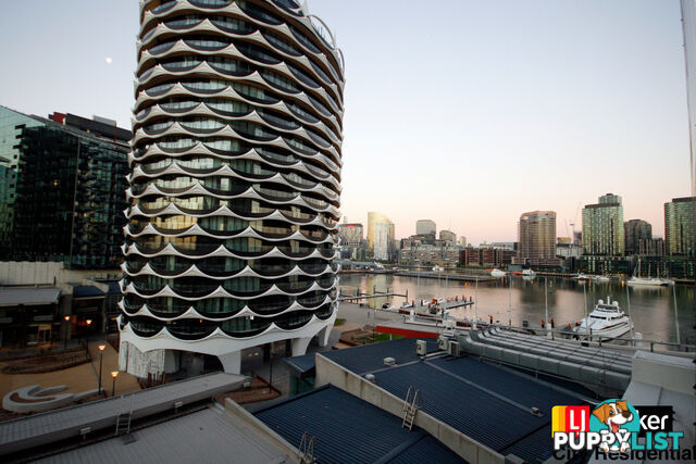 609/6-22 Pearl River Road DOCKLANDS VIC 3008