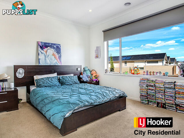 51 Broadbeach Circuit POINT COOK VIC 3030