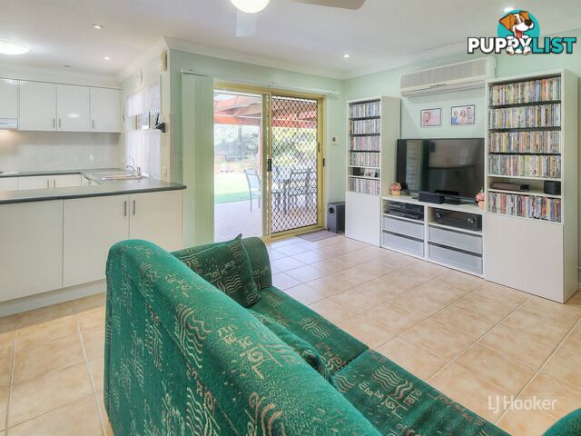 7 Strathaird Place PARKINSON QLD 4115