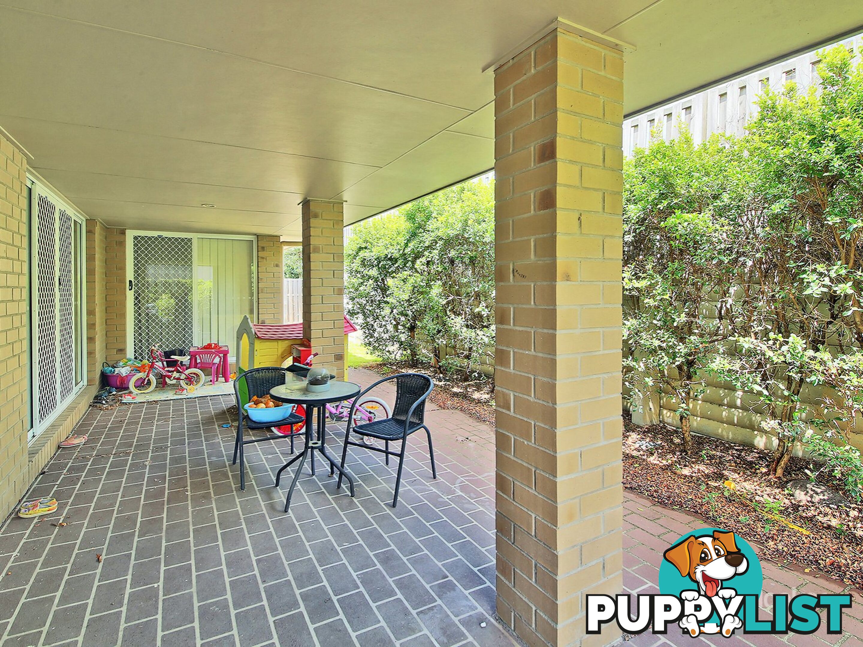 8 Mimosa Street PARKINSON QLD 4115