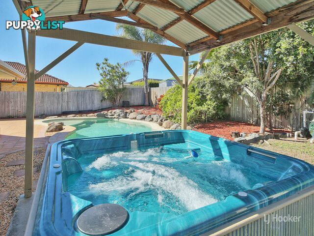 118 Bannockburn Crescent PARKINSON QLD 4115