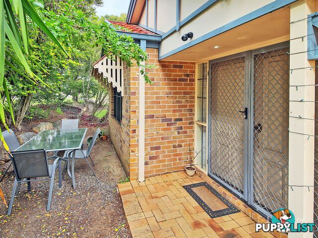 11 Pinedale Crescent PARKINSON QLD 4115