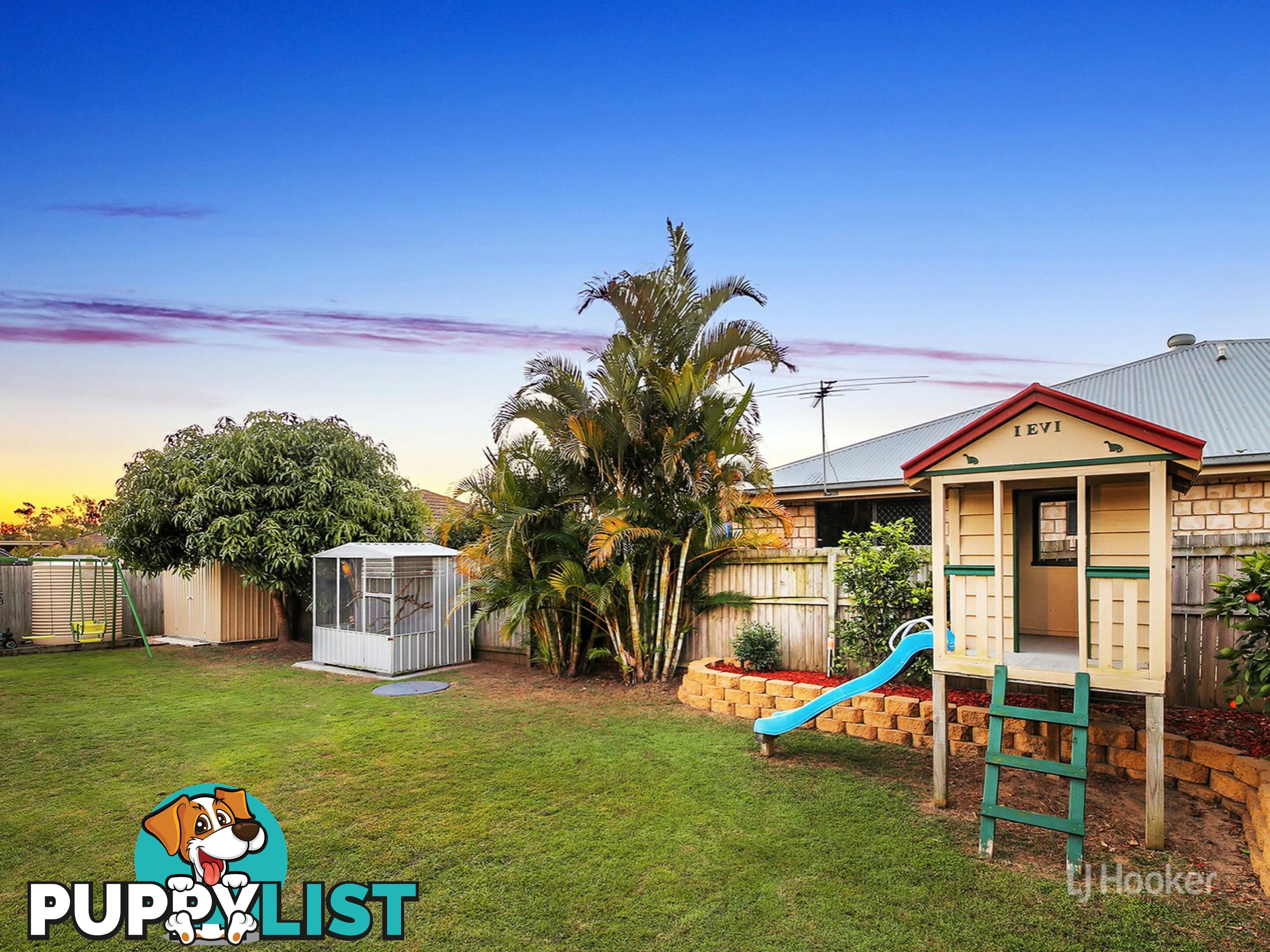 137 Wallum Drive PARKINSON QLD 4115