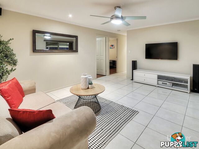 137 Wallum Drive PARKINSON QLD 4115