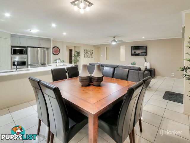 137 Wallum Drive PARKINSON QLD 4115