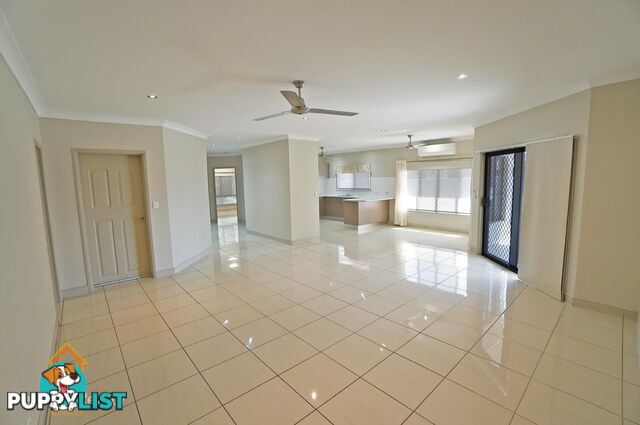 33 Amaroo Drive Mareeba QLD 4880