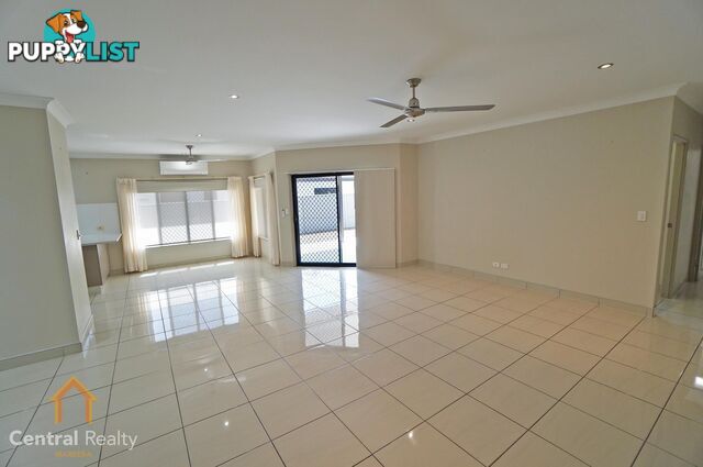 33 Amaroo Drive Mareeba QLD 4880