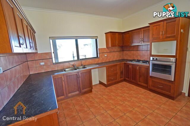 4 Bethel Close Mareeba QLD 4880
