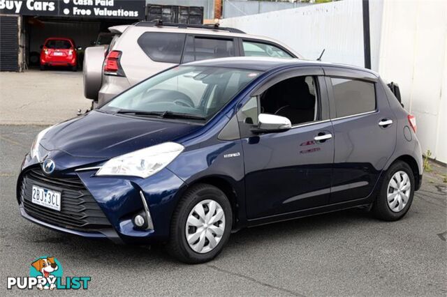 2017 TOYOTA VITZ HYBRID  