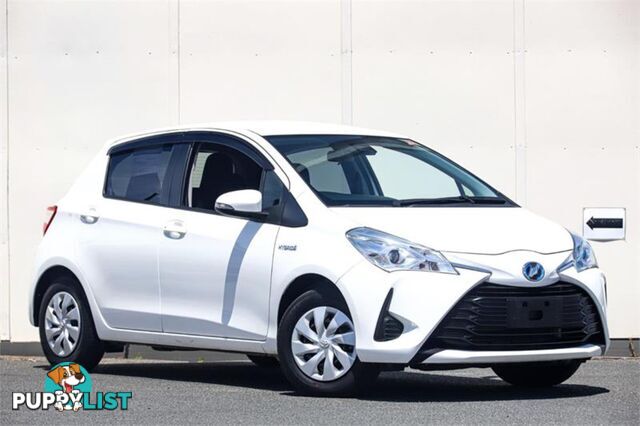 2019 TOYOTA VITZHYBRID   HATCH