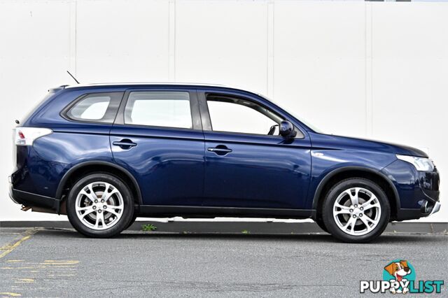 2014 MITSUBISHI OUTLANDER ES ZJMY14,5 WAGON