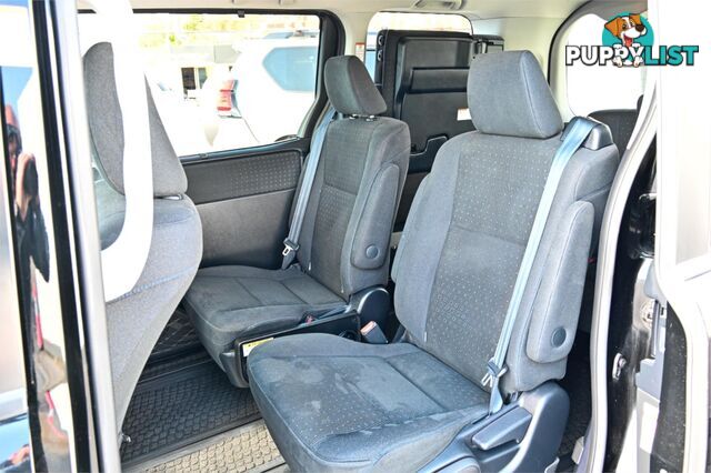 2014 TOYOTA VOXY   PEOPLE MOVER