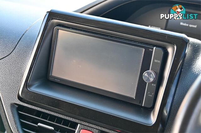2014 TOYOTA VOXY   PEOPLE MOVER