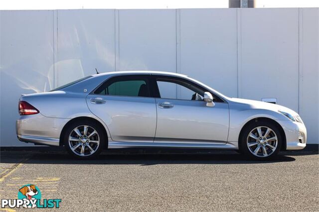 2008 TOYOTA CROWN   