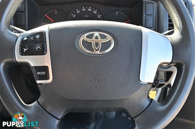 2016 TOYOTA HIACE  KDH201R VAN