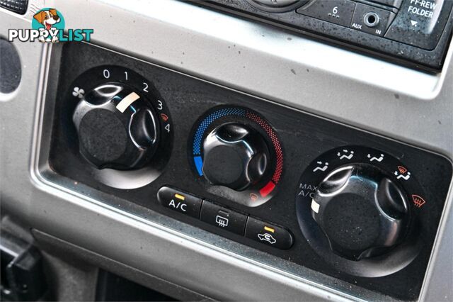 2010 NISSAN NAVARA ST D40 UTILITY