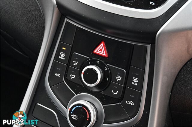 2013 HYUNDAI ELANTRA ACTIVE MD3 SEDAN