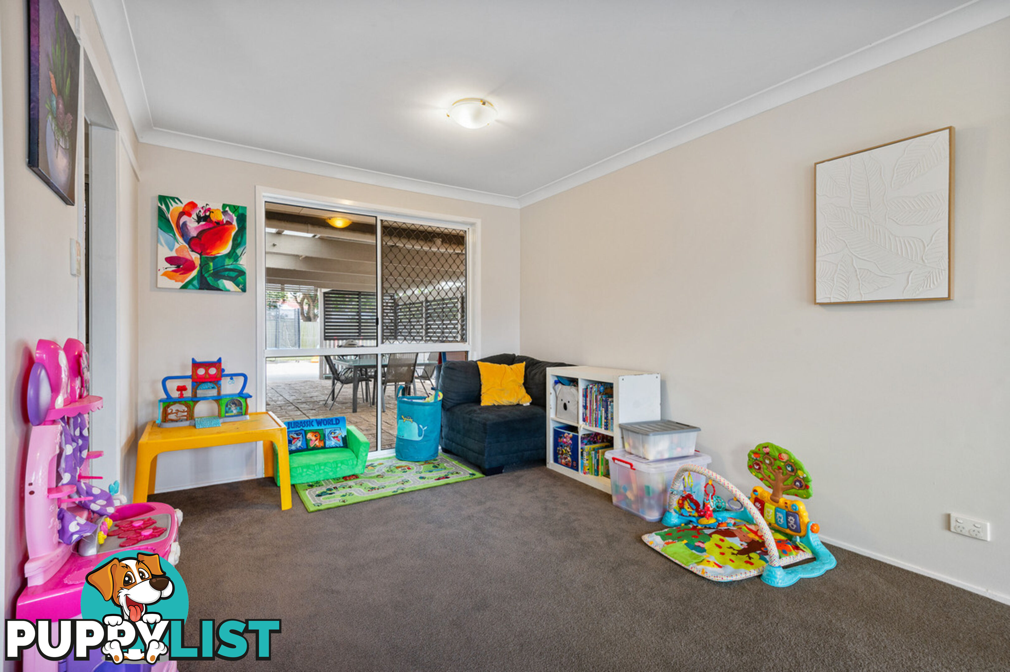 15 Toulouse Avenue PETRIE QLD 4502