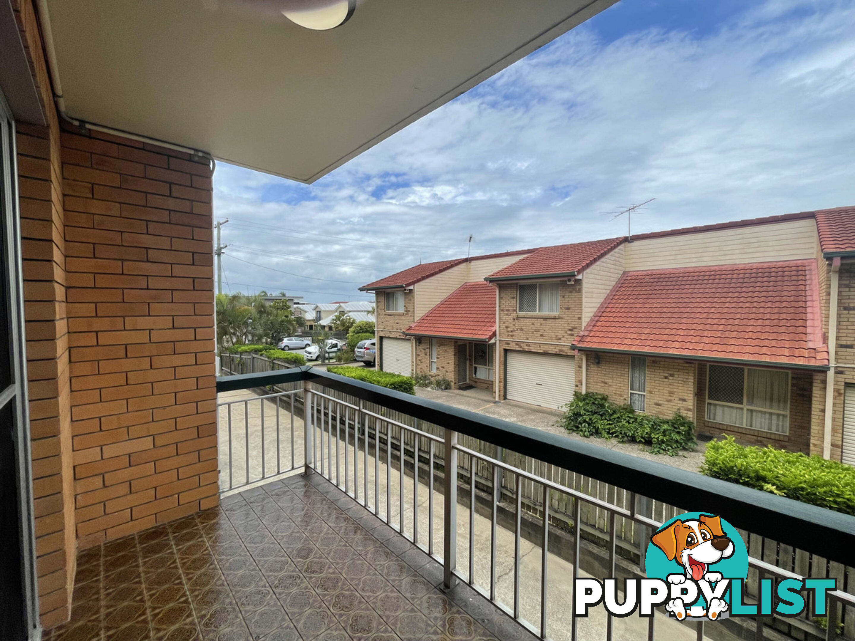 2/60 Wallace Street CHERMSIDE QLD 4032