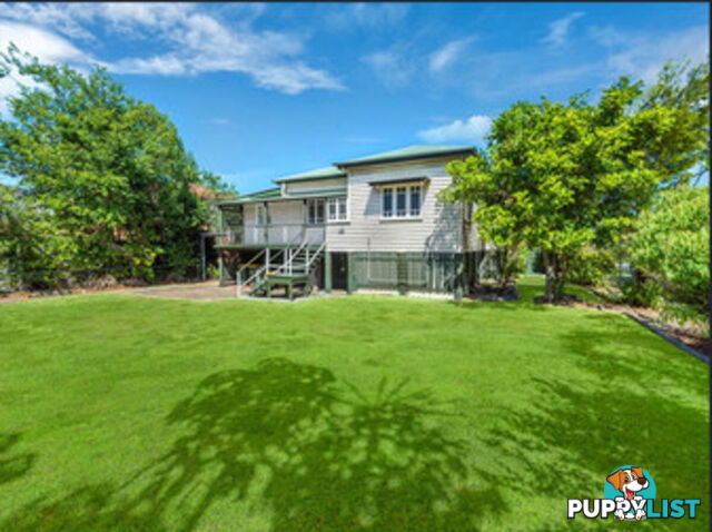 22 Jackson Street HAMILTON QLD 4007