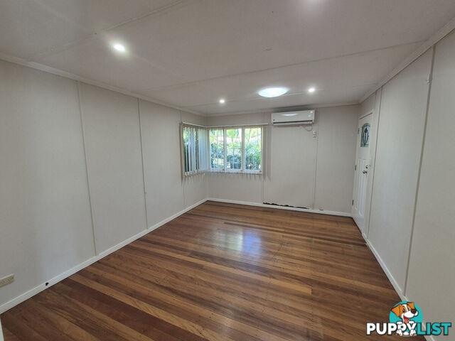 1/21 Slater Avenue LAWNTON QLD 4501
