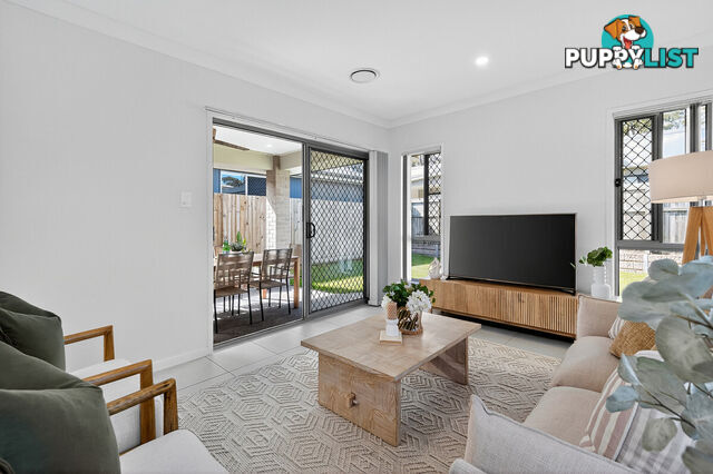 4 Bluebell Street JOYNER QLD 4500